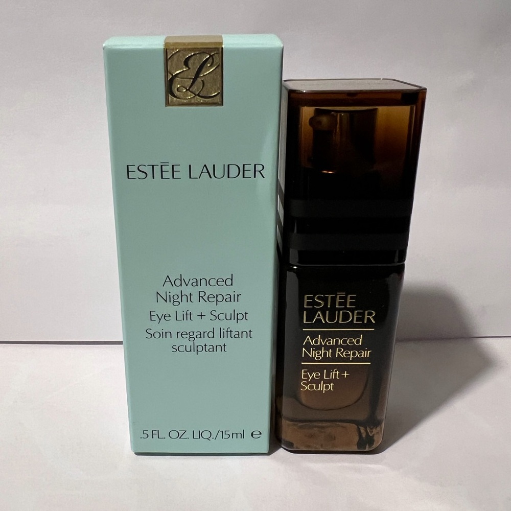 Estee Lauder Advanced Night Repair Eye Lift + Sculpt - Picture 2 of 6